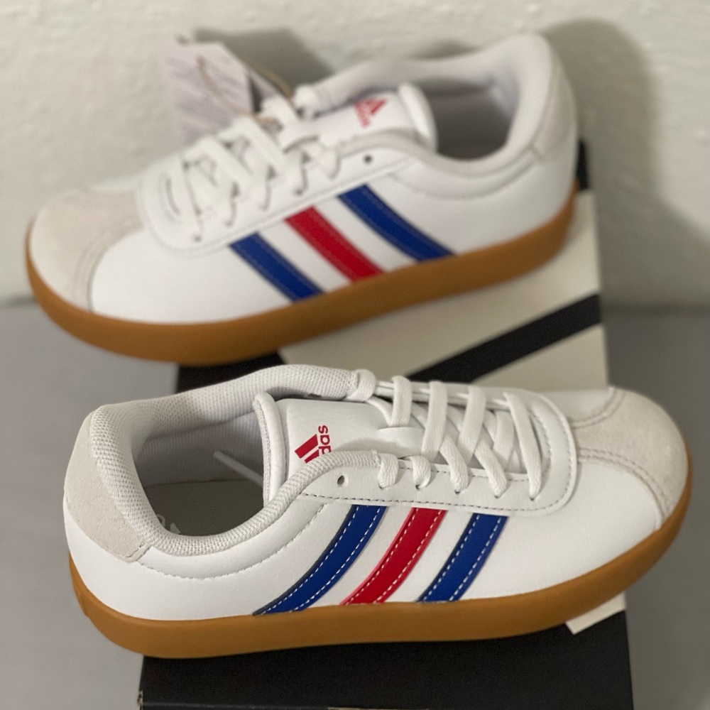 🚨SOLD🚨 Adidas Kids VL Court 3.0 White Red Blue Sneakers Sz 13.5 kids New in Box - Picture 3 of 6